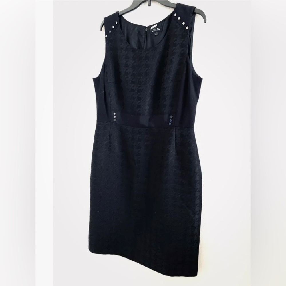 Tahari black Houndstooth Studded Crepe Dress size 14